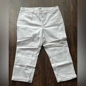 Croft & Barrow Cropped Pants Womens Size 16 White Denim Solid 23” Inseam Stretch